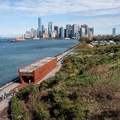 800x800px_Schenck Governors Island Charles Gaines 2022_10_14 DJI_0955.jpg